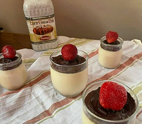 Panna Cotta de Licor de Crema con Orujo Panizo
