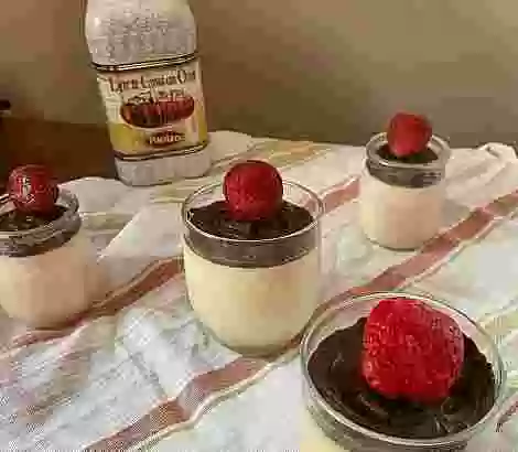 Panna Cotta de Licor de Crema con Orujo Panizo