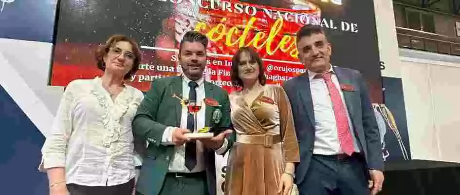 EL CÓCTEL “LA GILDA”, DEL BARMAN CÁNTABRO BORJA GUTIÉRREZ AGUIRRE, MEJOR CÓCTEL PANIZO DEL 2024