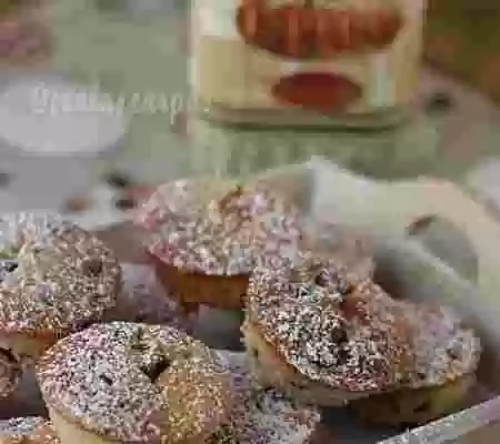 Chocolate Chip and Orujo Panizo Cream Liqueur Muffins